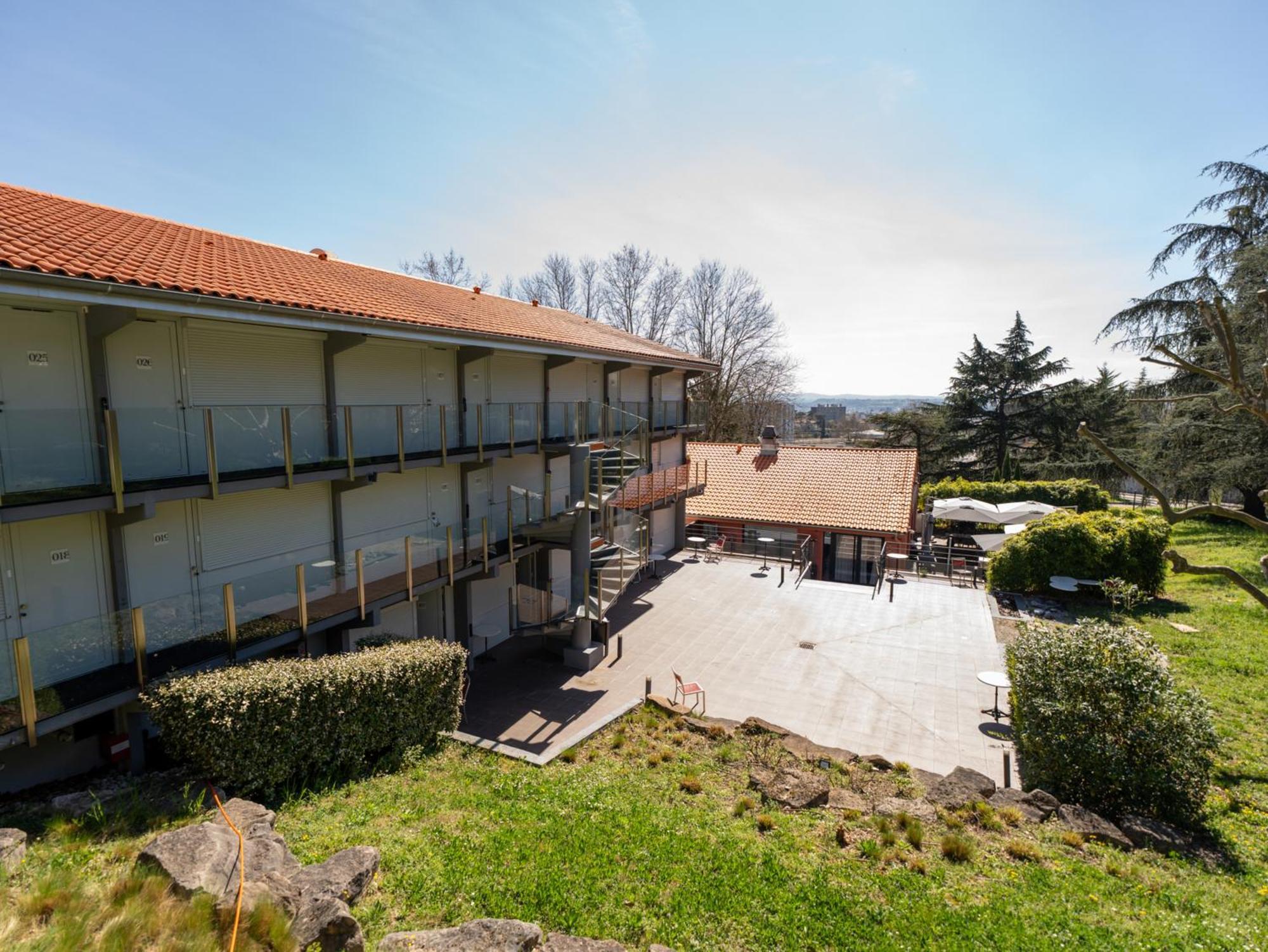 Kyriad Lyon Sud Sainte Foy Buitenkant foto